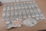 В Краснодаре пассажирку из Стамбула поймали на контрабанде 2,2 млн рублей