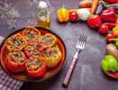Фаршированные перцы с мясом и рисом — запекаем в духовке до румяной корочки