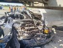 Бетонные плиты рухнули на легковушку после ДТП в Кавказском районе Кубани