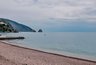 Ночь стрельбы и утро без света: 3 августа в Крыму — ваш последний шанс успеть на заправку