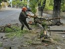 В Новороссийске устраняют последствия урагана: где работают спасатели и как сообщить о ЧП