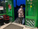 «Выписываю сына, чтобы выжить»: зачем пенсионеры массово снимают родственников с регистрации