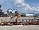 Жители Новороссийска возмутились «ржавым» арт-объектом на набережной