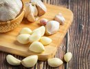 Готовим грядку под озимый чеснок так, чтобы весной он взошёл дружно, а не сгнил под дождём