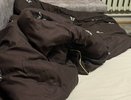 Кисловатый запах от подушки — первый сигнал. Что он означает, объяснили медики
