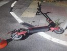 В Новороссийске двое парней на самокате сбили женщину с 6-летним ребёнком