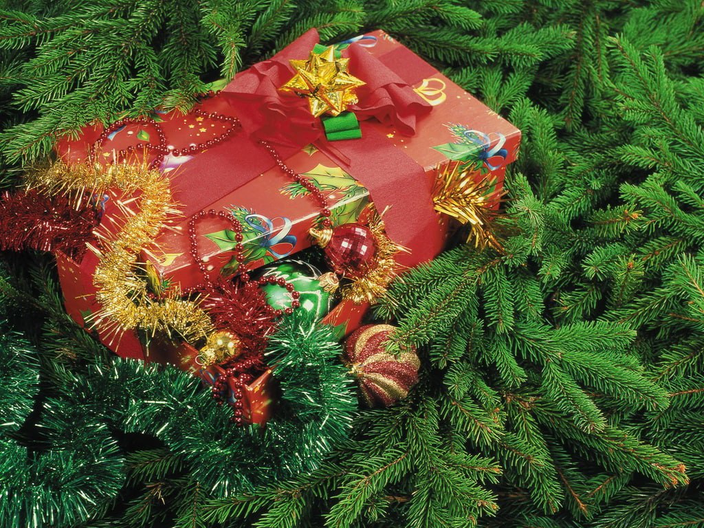 Власти Новороссийска закупают 5 172 сладких подарков