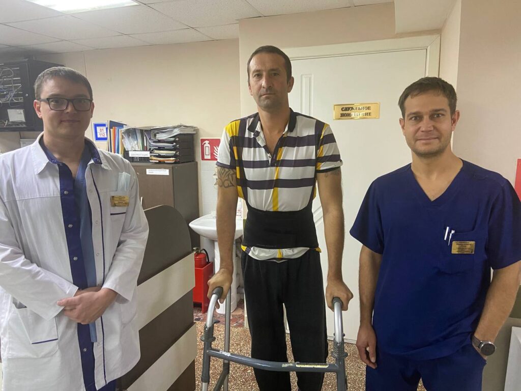 Нейрохирурги Новороссийска спасли мужчину от полного паралича