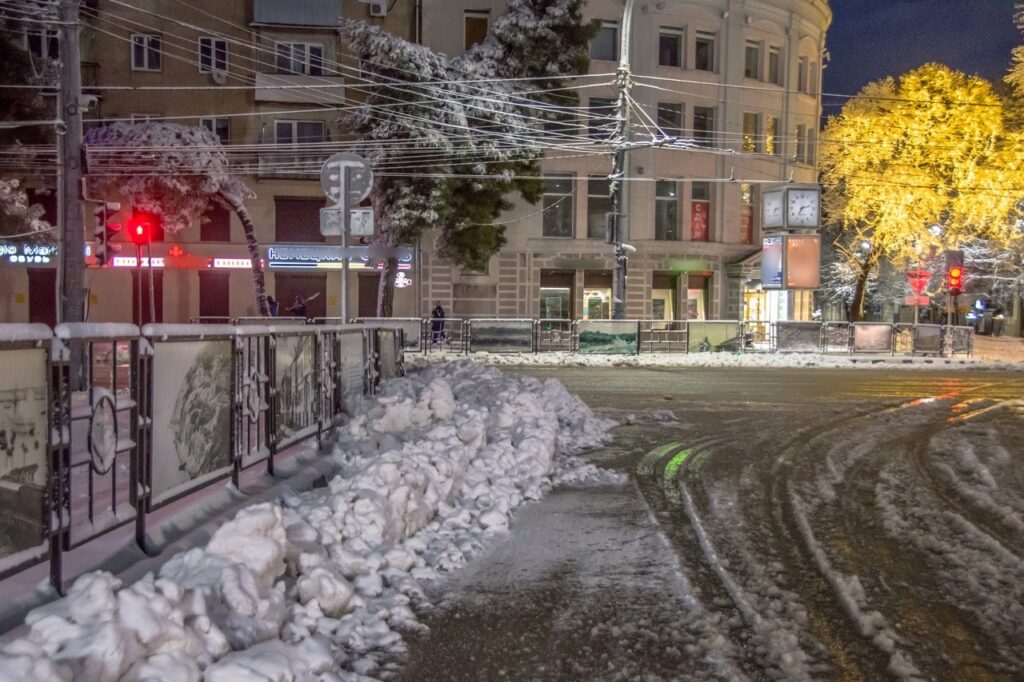Как власти Новороссийска готовят дороги к зиме