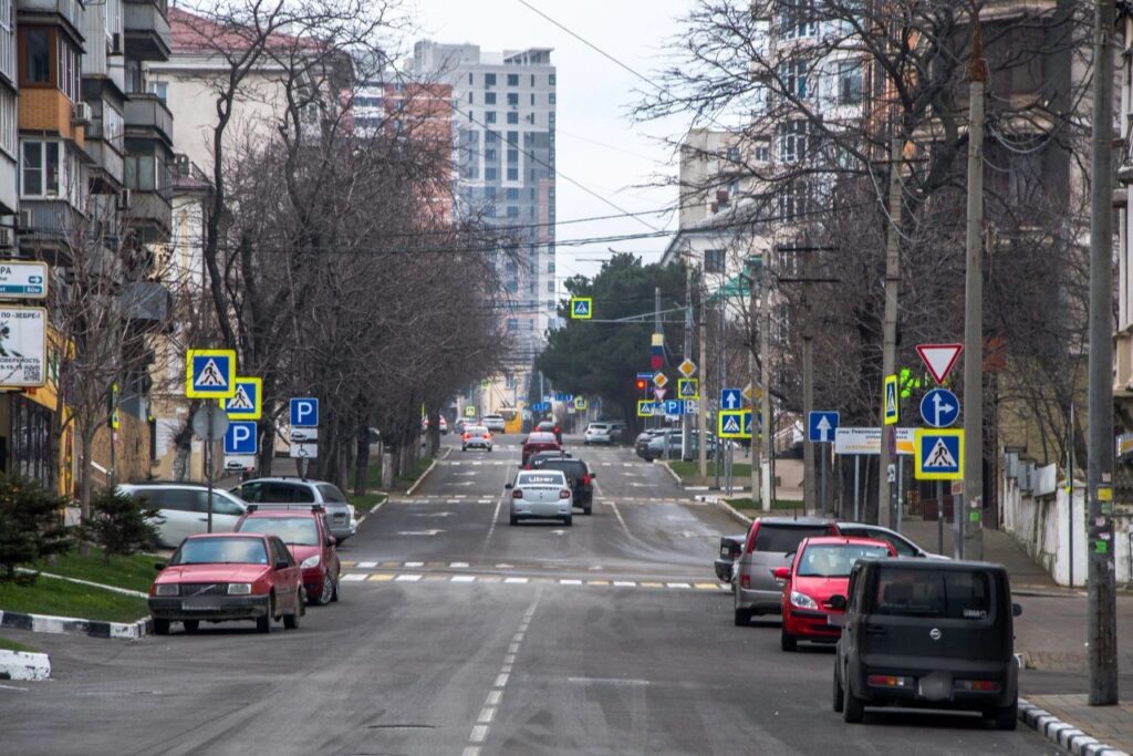 В Новороссийске проведут слушания по ремонту дорог по нацпроекту