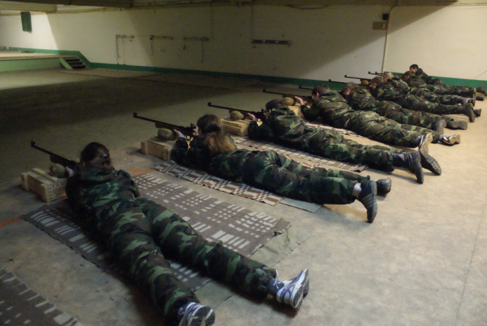 Выживание в лесу и обращение с оружием: в Новороссийске для школьников заработал Центр начальной военной подготовки